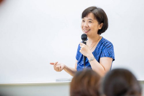 《亮點報導》網路迷因「空耳」入課 中山大學全英課程接地氣玩創作